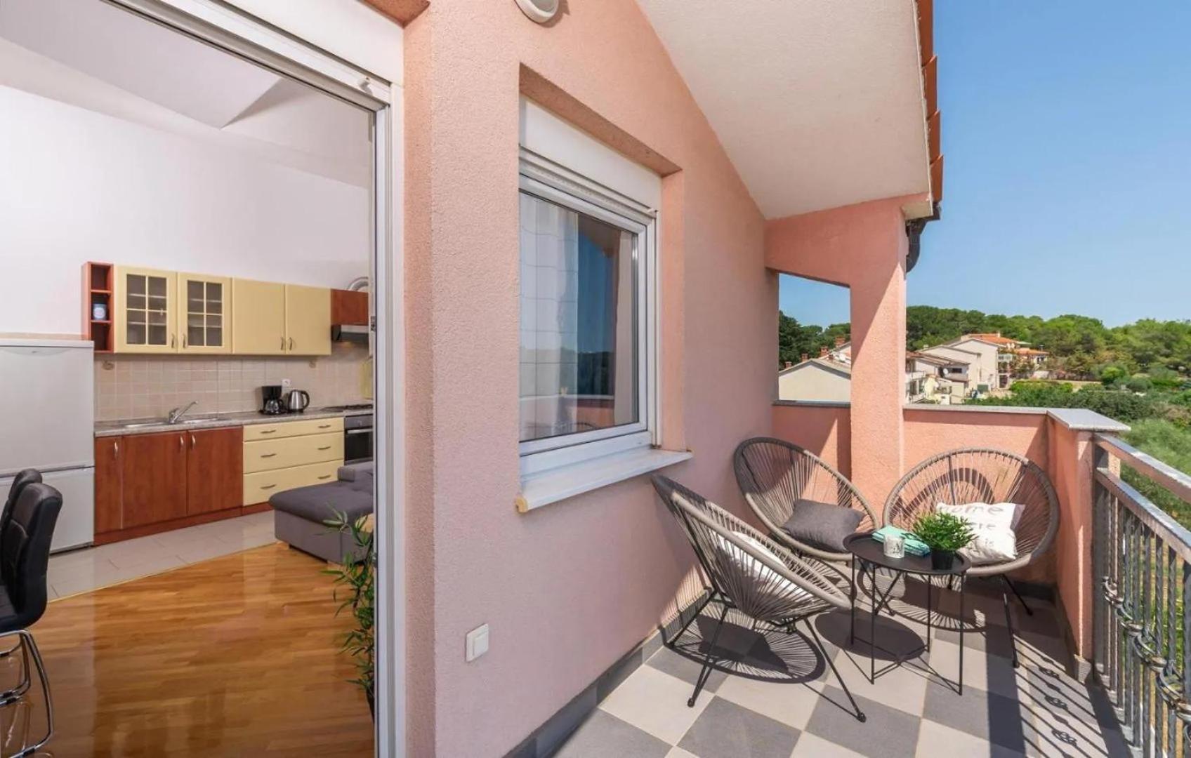 Apartman Near The Center/beach